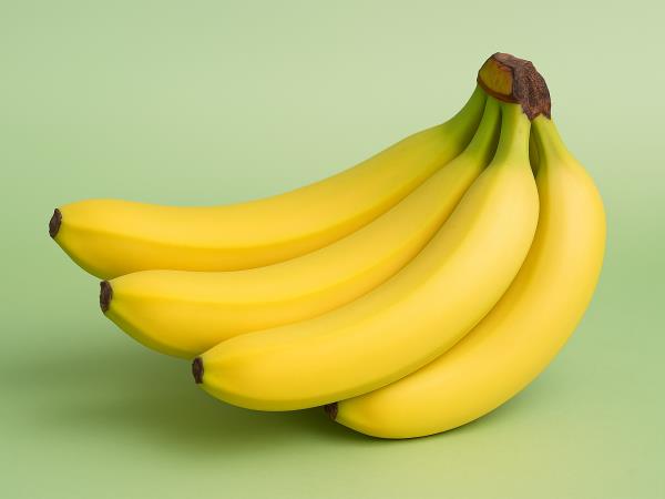 Banana: skromni sadež, ki zna premagati sol pri boju s krvnim tlakom